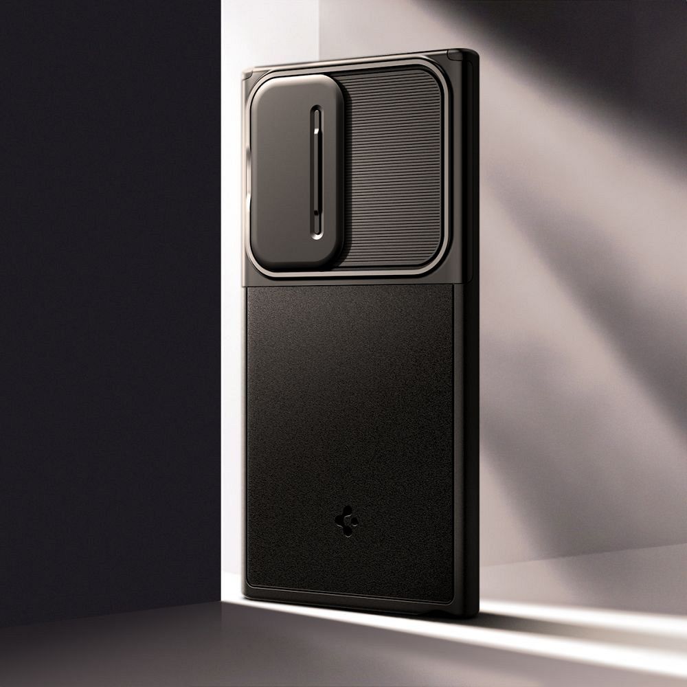 Ovitek Spigen 