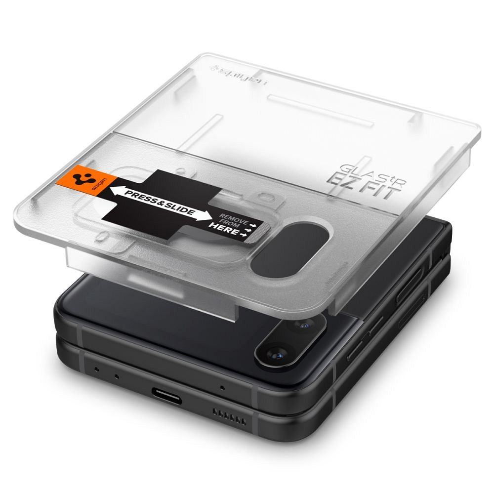 Kaljeno zaščitno steklo Spigen (Glastr EZ Fit) za Samsung Galaxy Z Flip 4