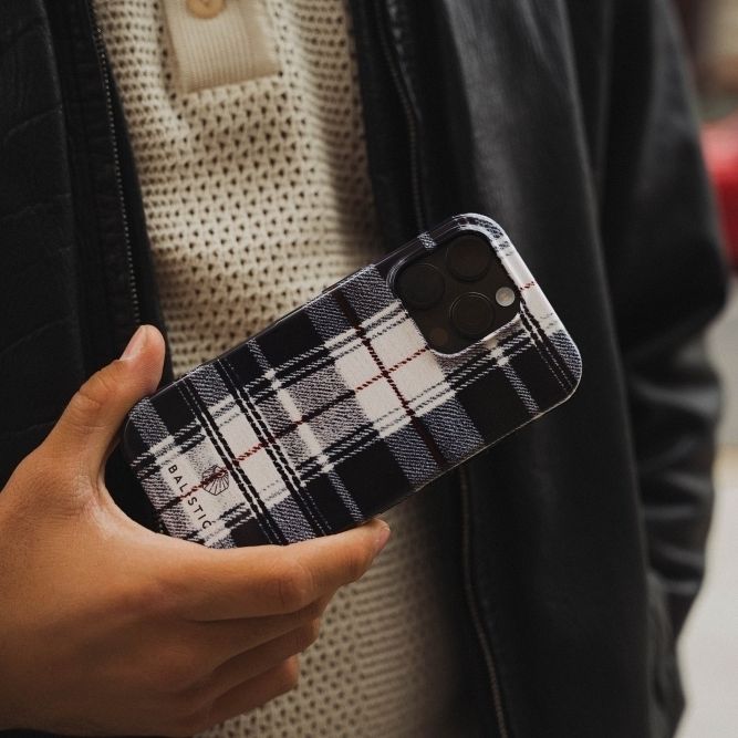 iPhone 15 Balistic 